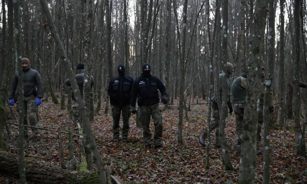 Λευκορωσία: Άρχισαν τα όργανα....Πολωνός στρατιώτης έπεσε νεκρός από πυροβολισμό στα σύνορα
